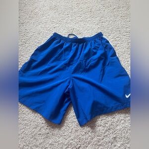 Nike mens large Blue Athletic Shorts liner royal white 7"